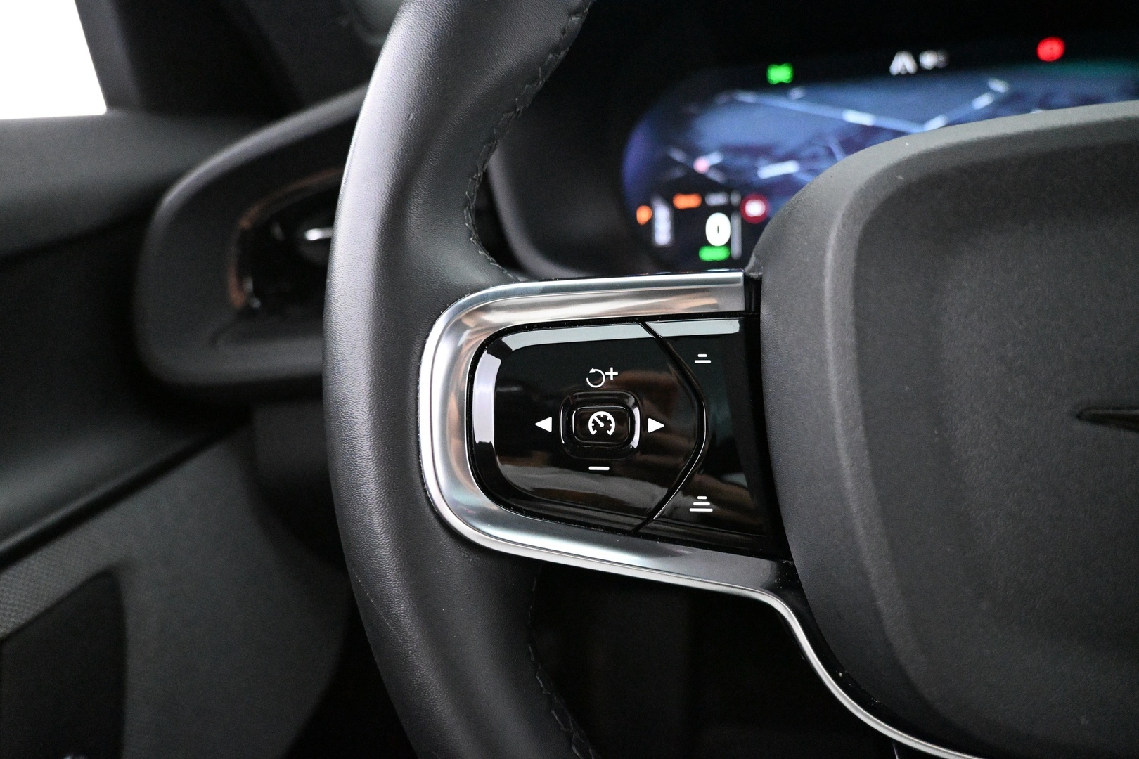 POLESTAR 2 2024