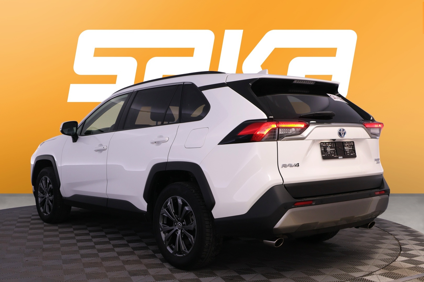 TOYOTA RAV4 2024