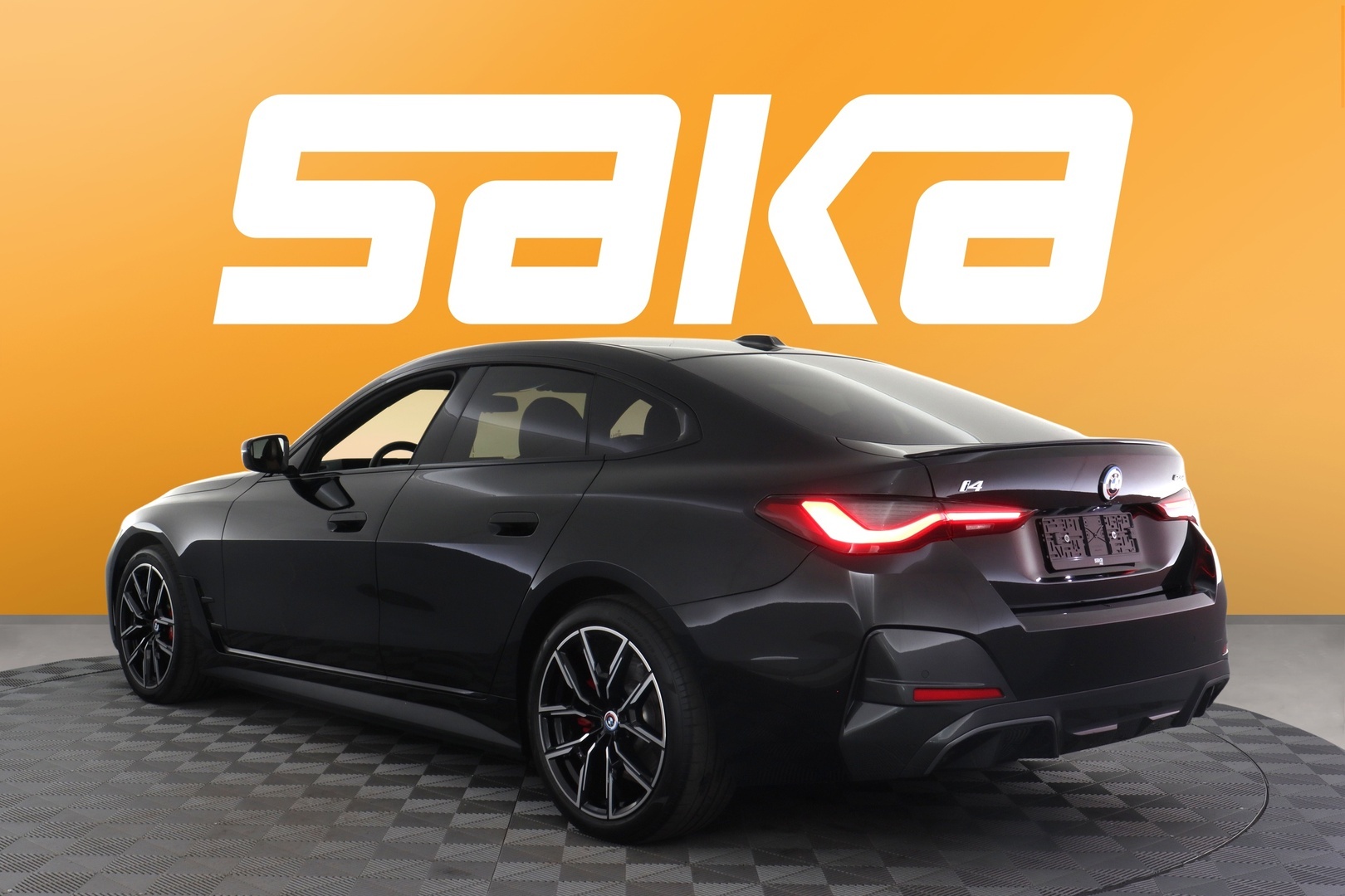 BMW i4 2023