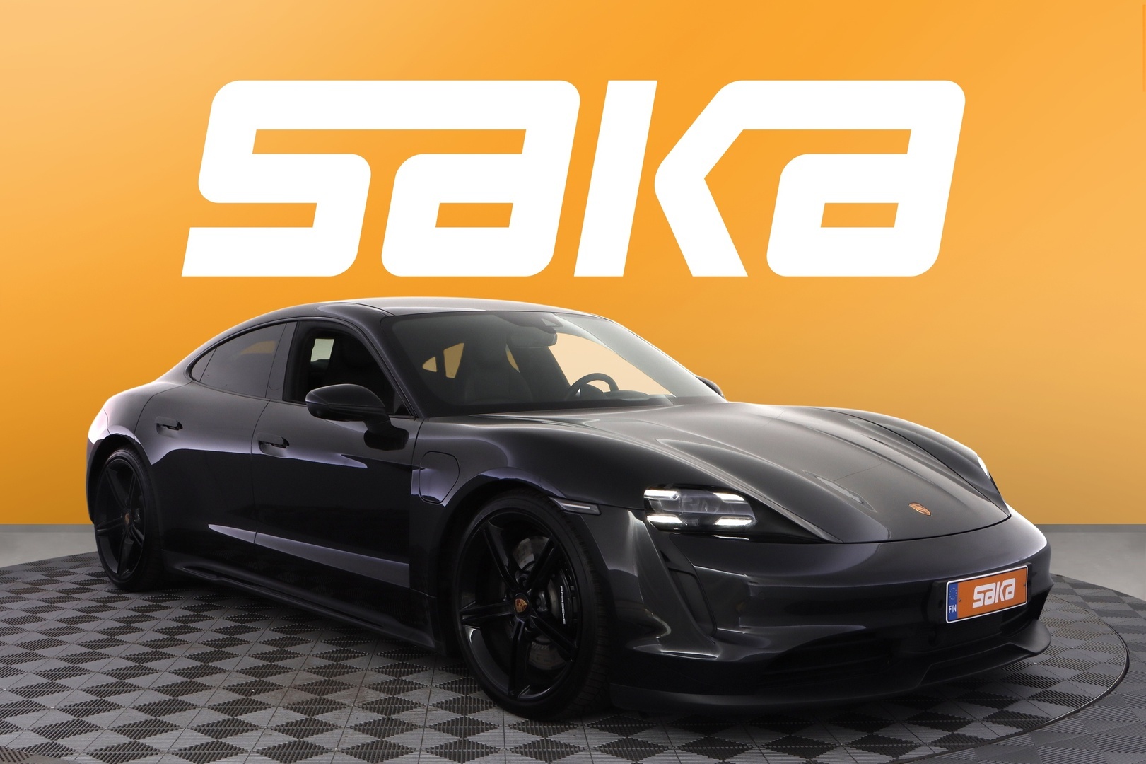 PORSCHE Taycan 2021