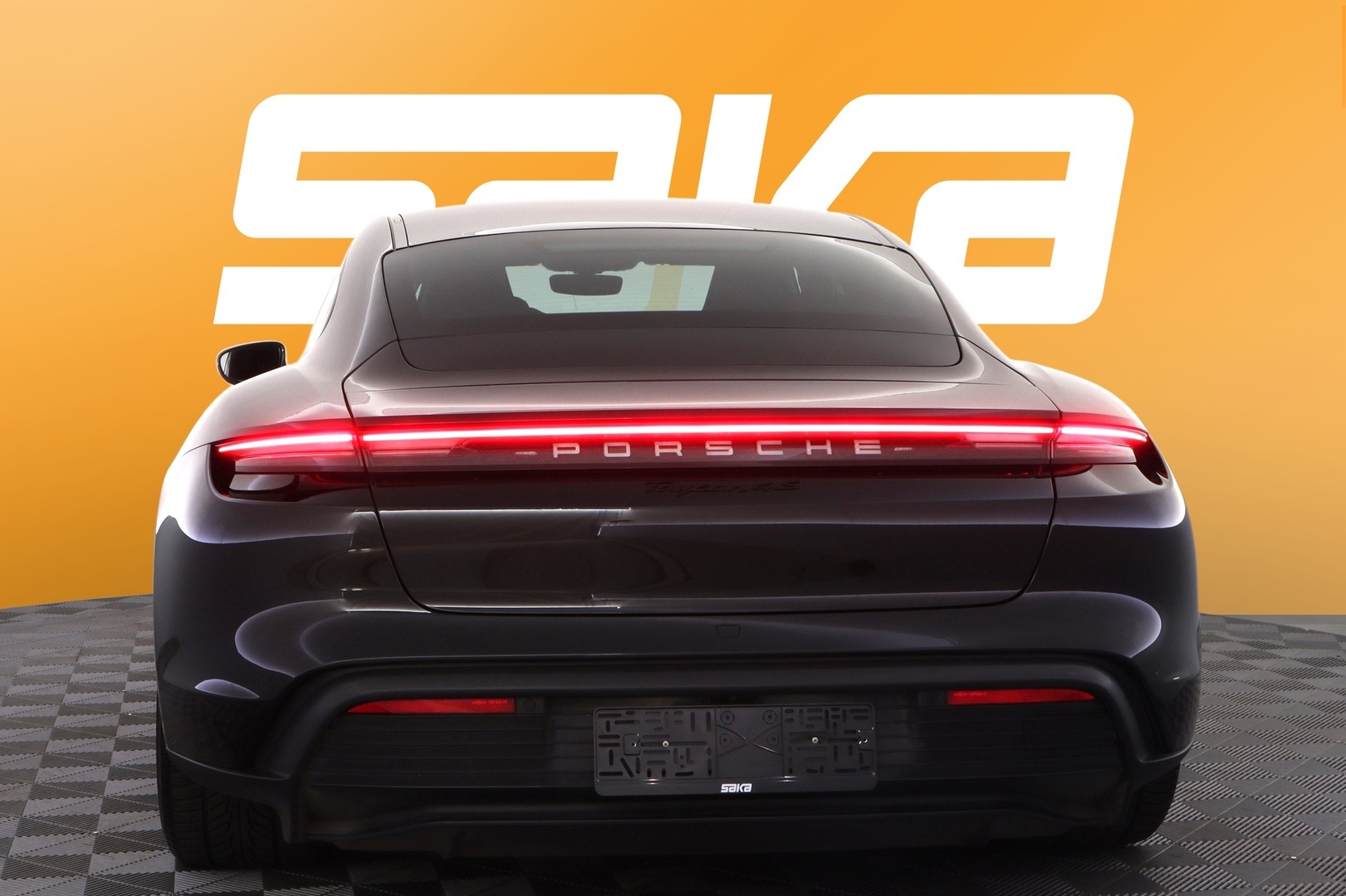 PORSCHE Taycan 2021