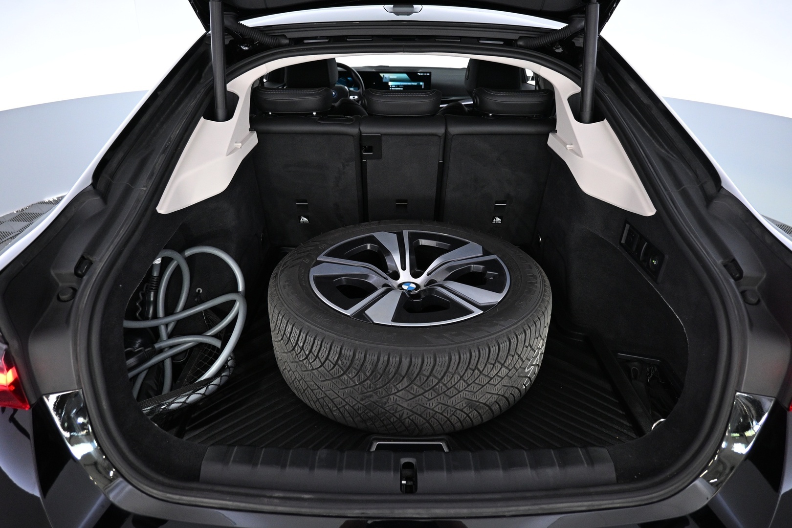 BMW i4 2024