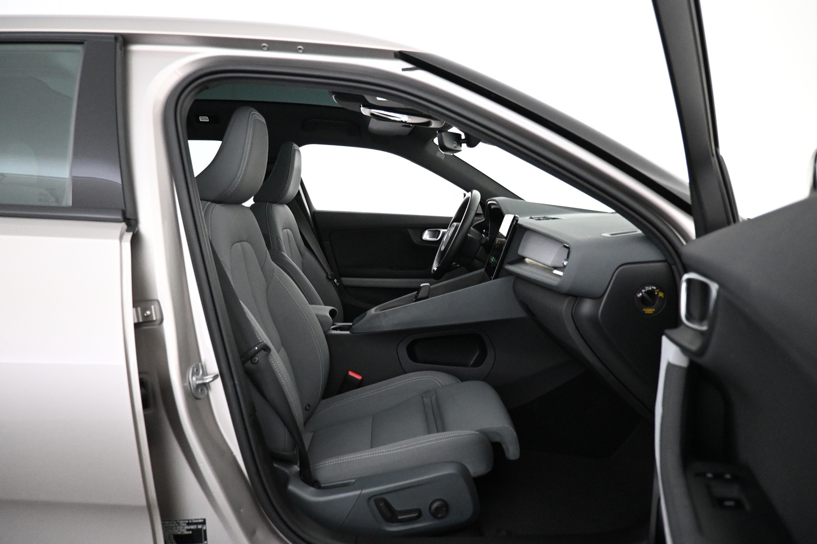 POLESTAR 2 2024