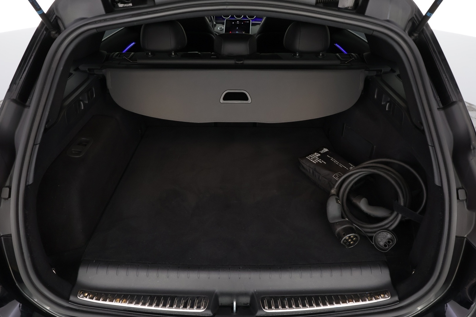 MERCEDES-BENZ C 2022