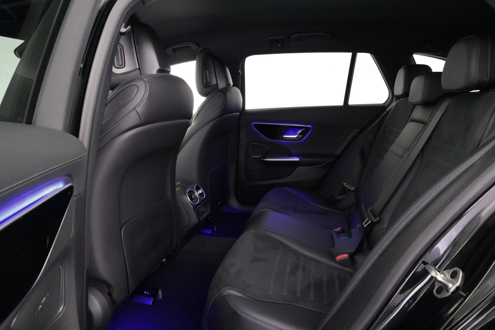 MERCEDES-BENZ C 2022