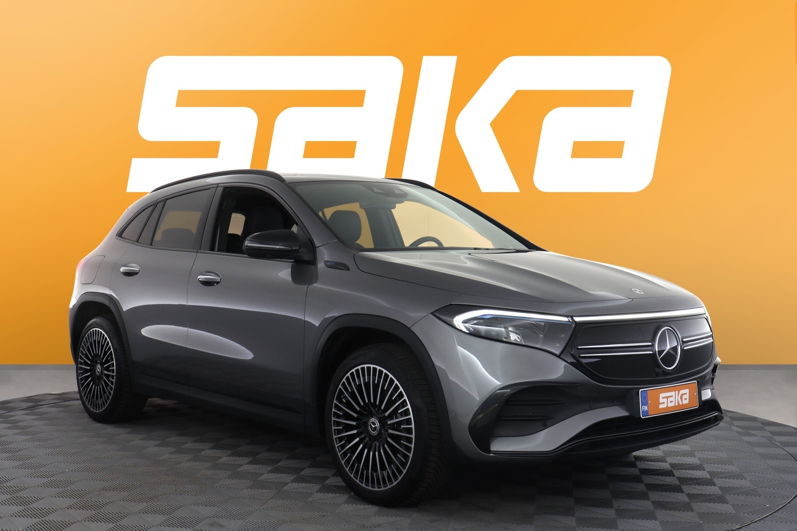 MERCEDES-BENZ EQA 2023