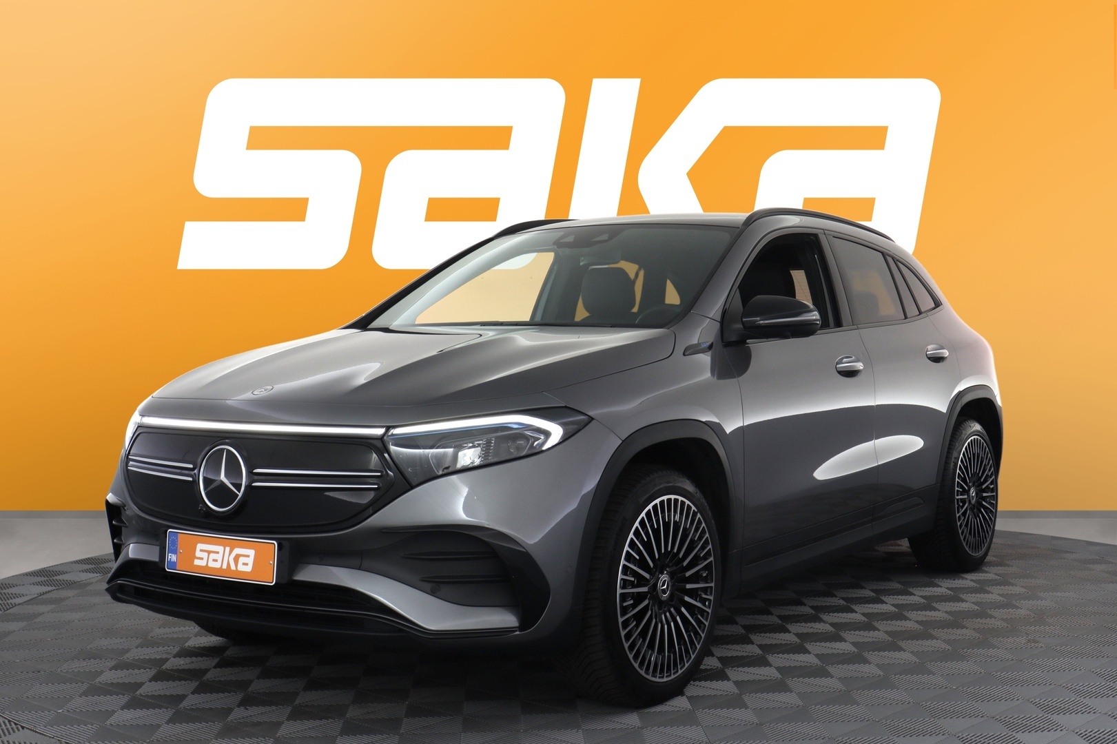 MERCEDES-BENZ EQA 2023