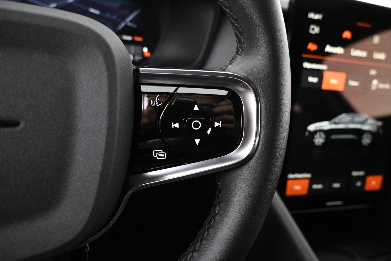 POLESTAR 2 2023