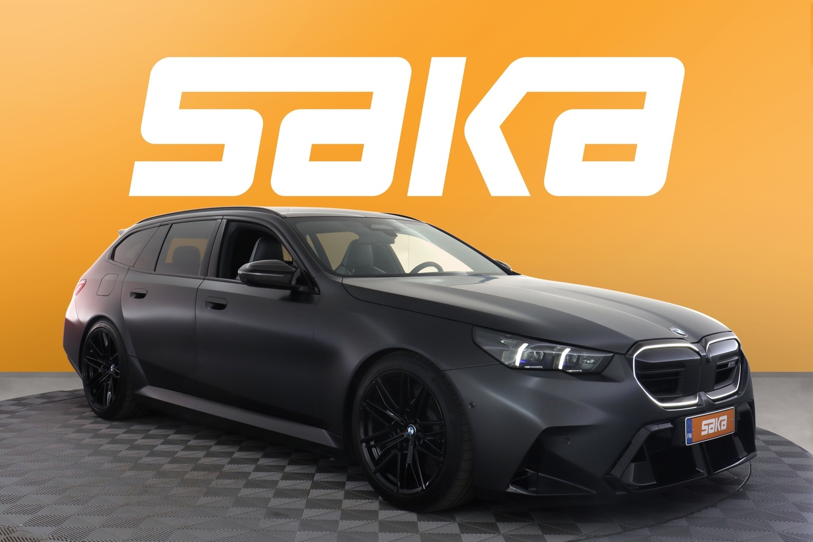 BMW M5 2025
