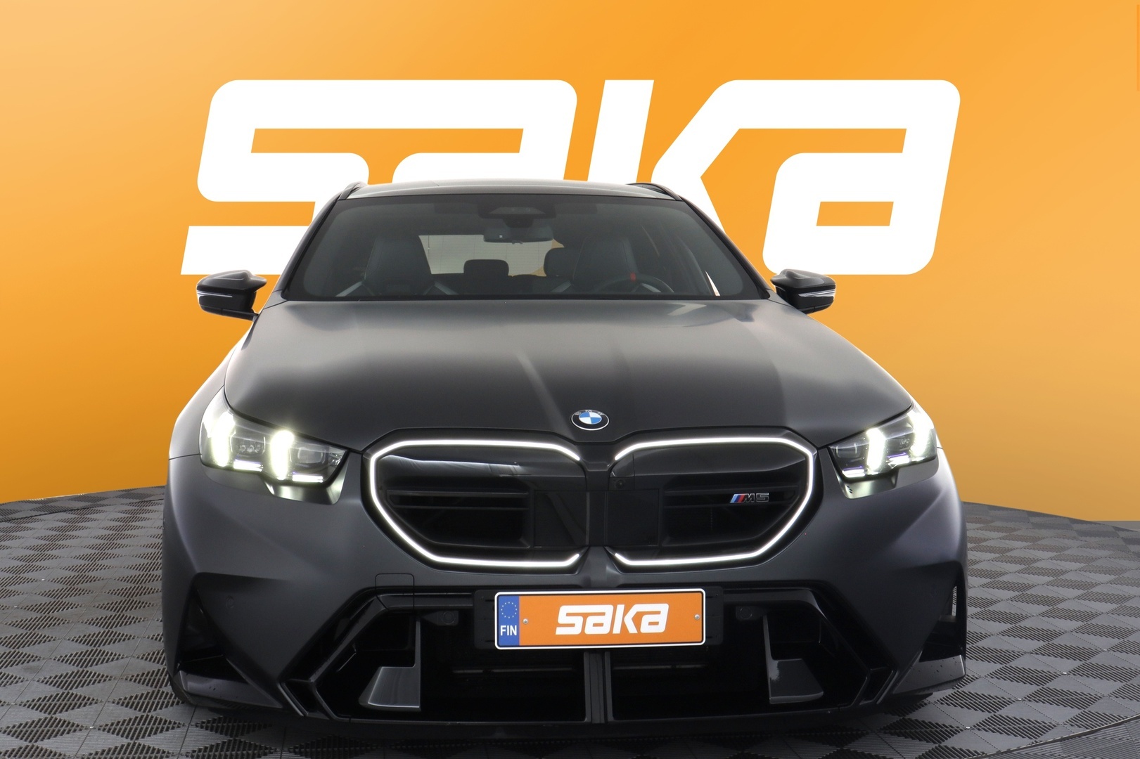 BMW M5 2025
