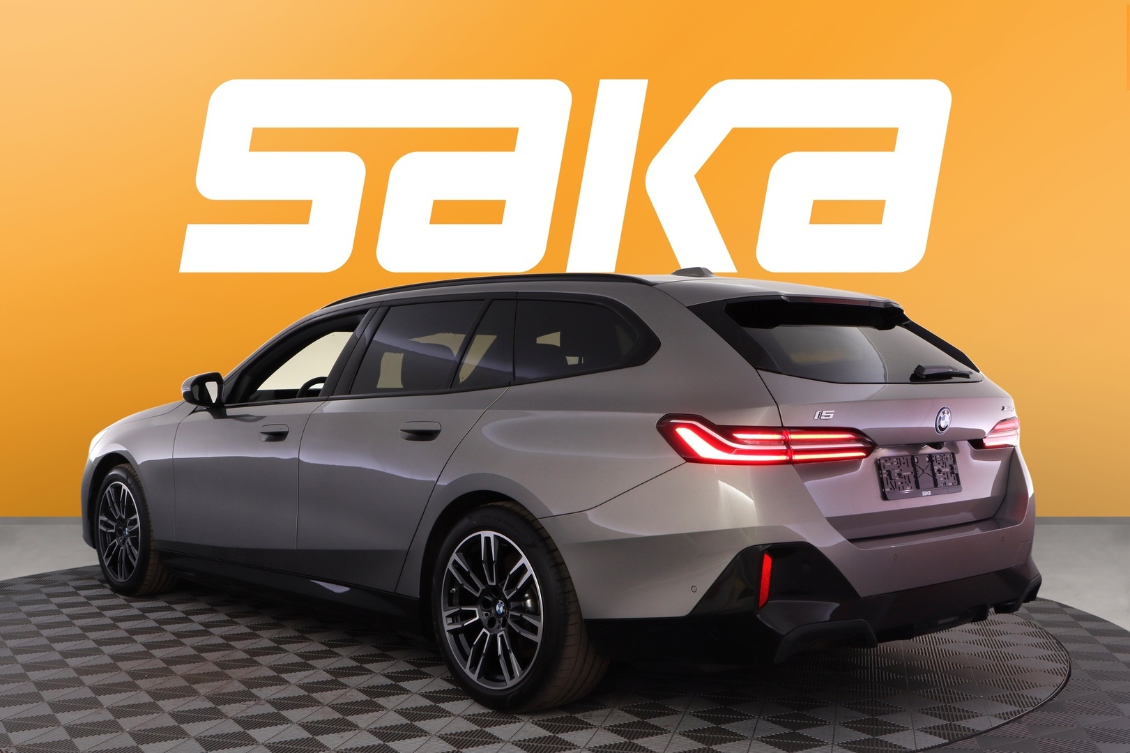 BMW i5 2026