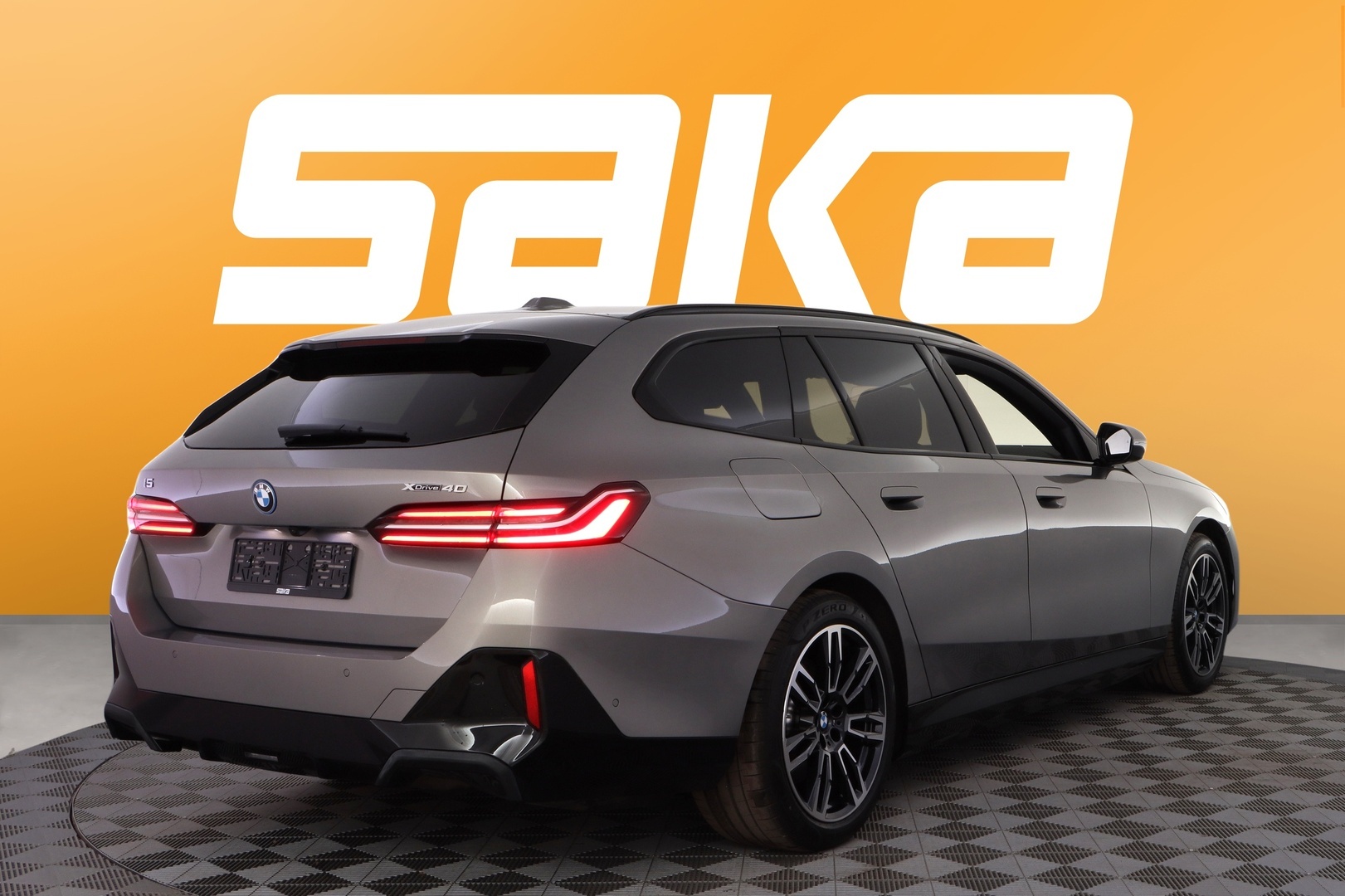 BMW i5 2026