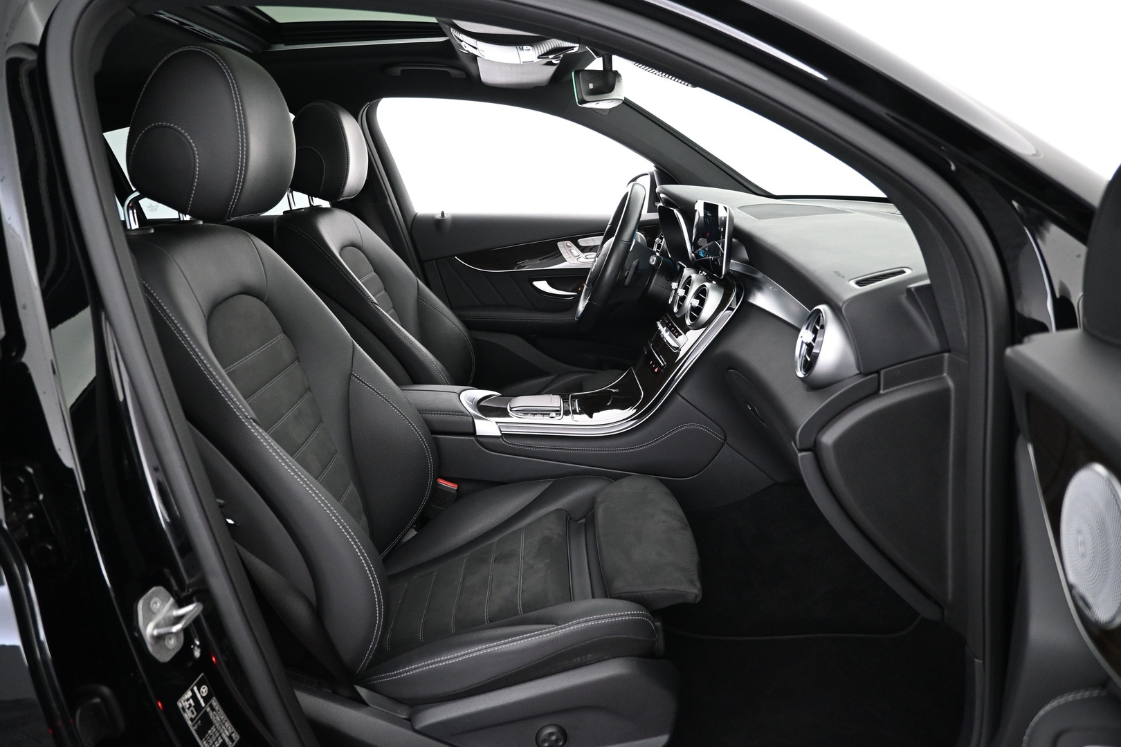 MERCEDES-BENZ GLC 2021