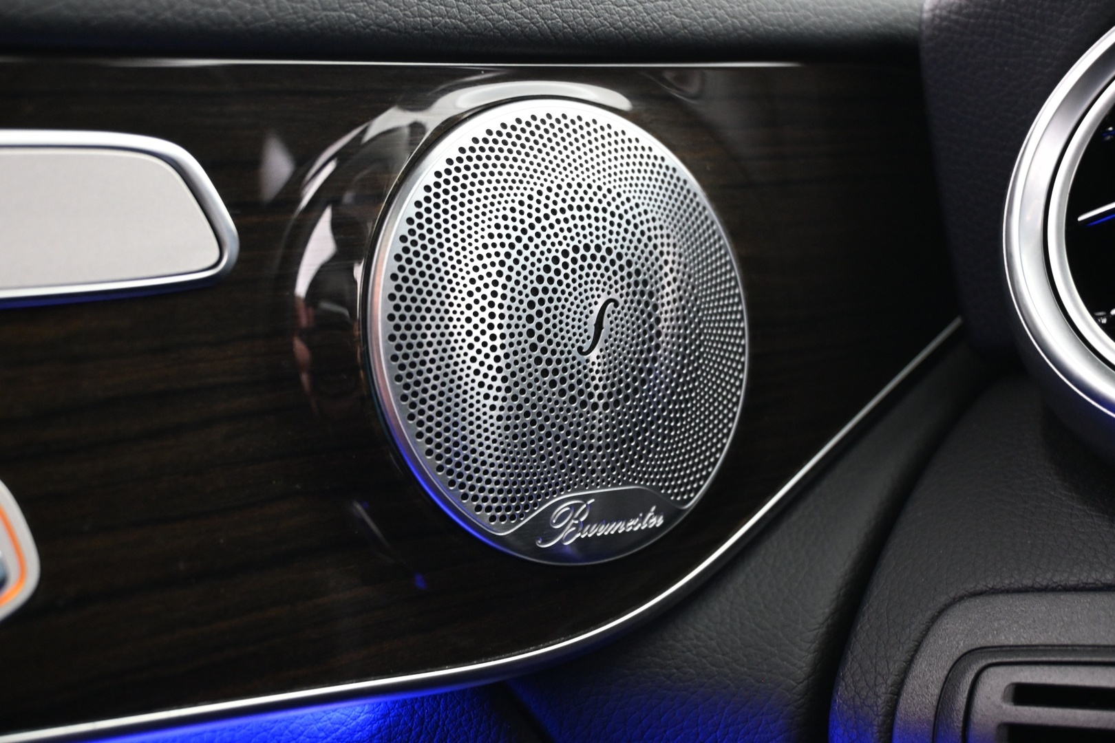 MERCEDES-BENZ GLC 2021