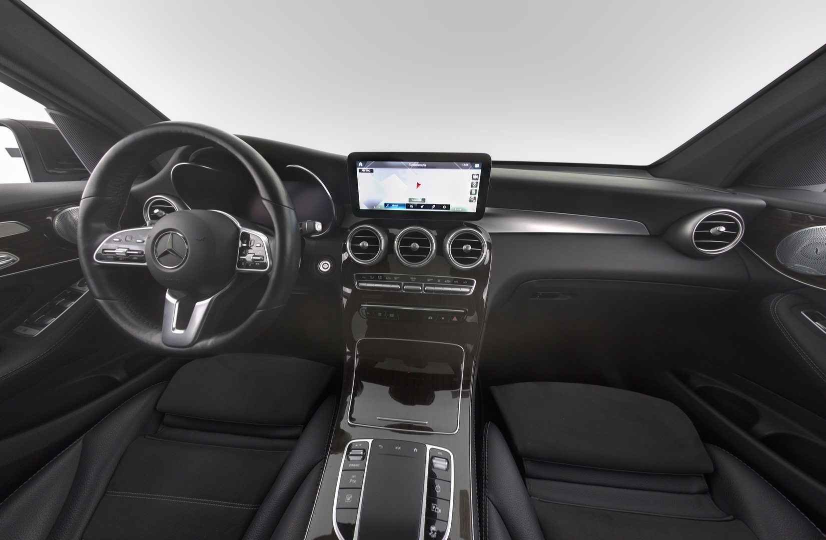 MERCEDES-BENZ GLC 2021