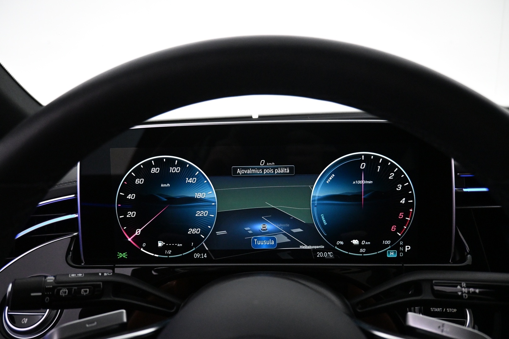 MERCEDES-BENZ E 2025