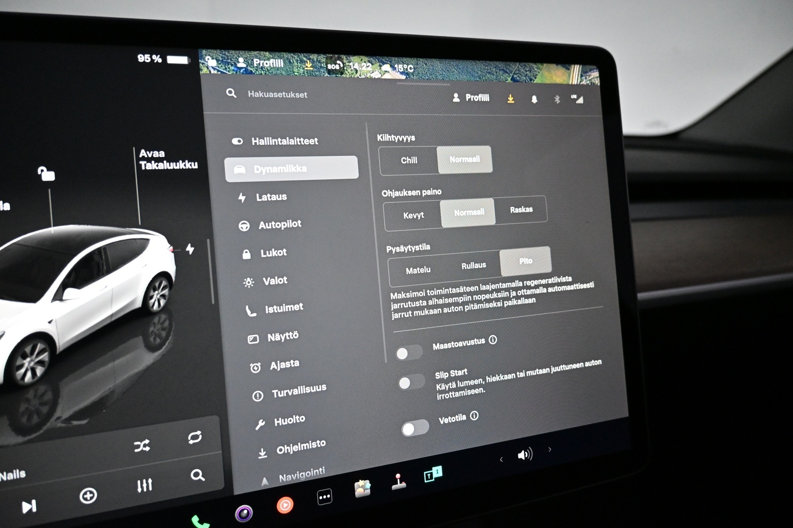 TESLA Model Y 2023