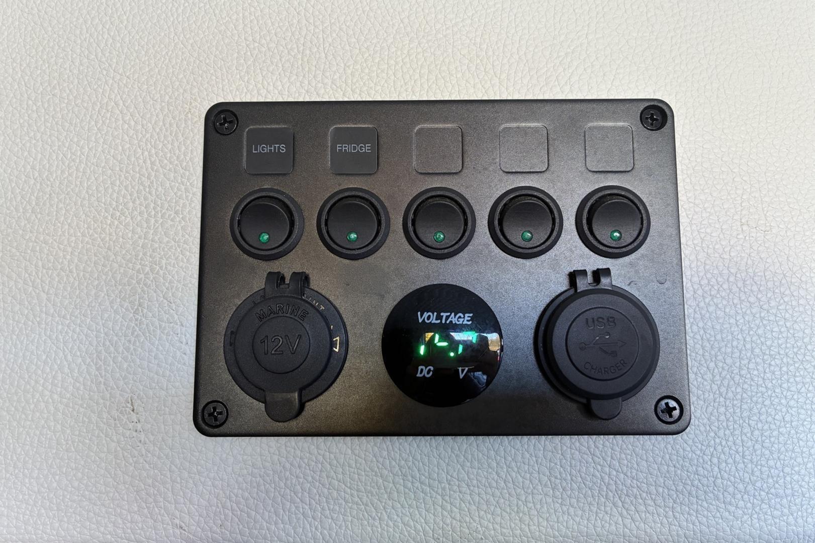 VOLKSWAGEN Crafter 2013