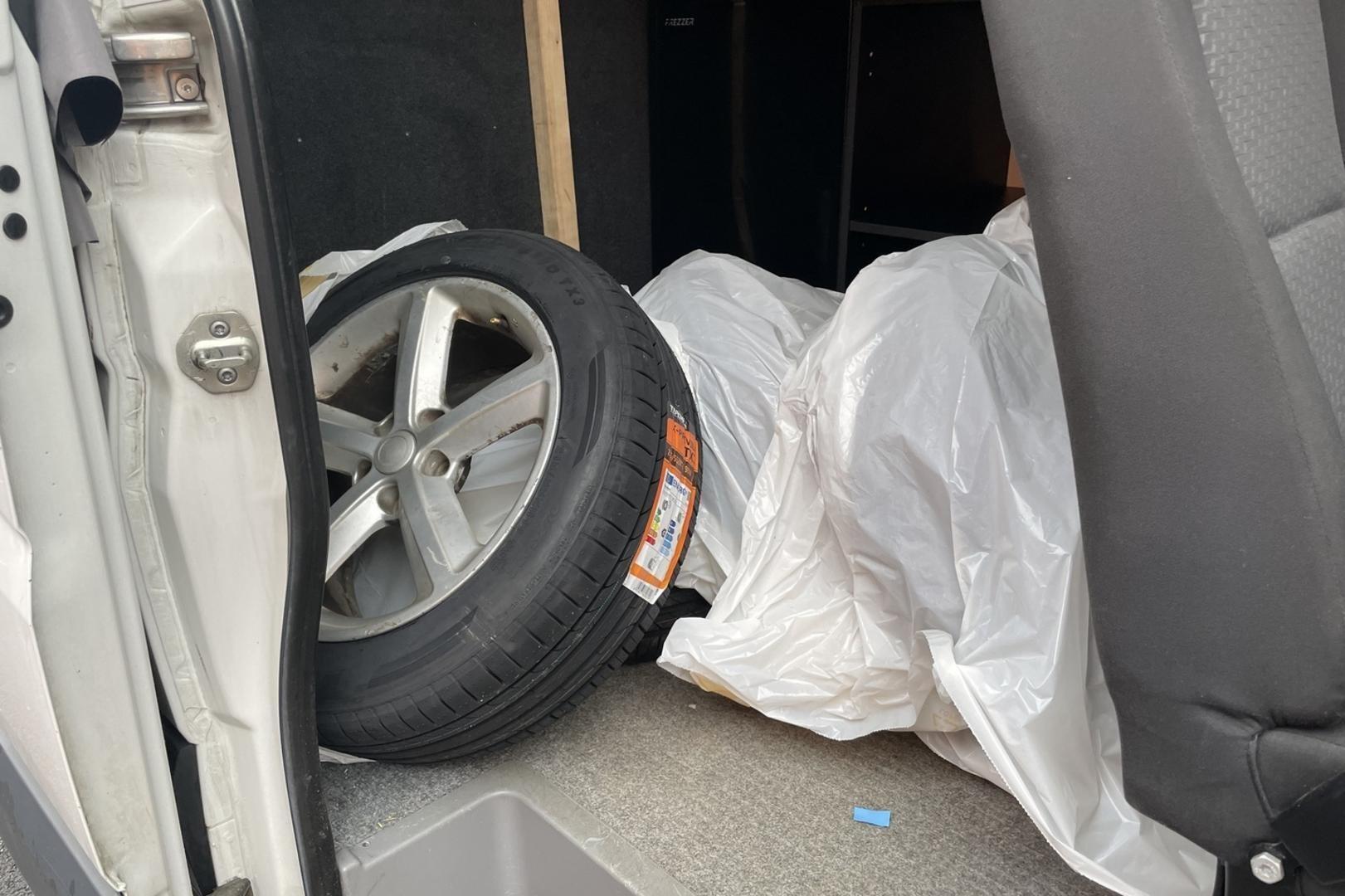 VOLKSWAGEN Crafter 2013