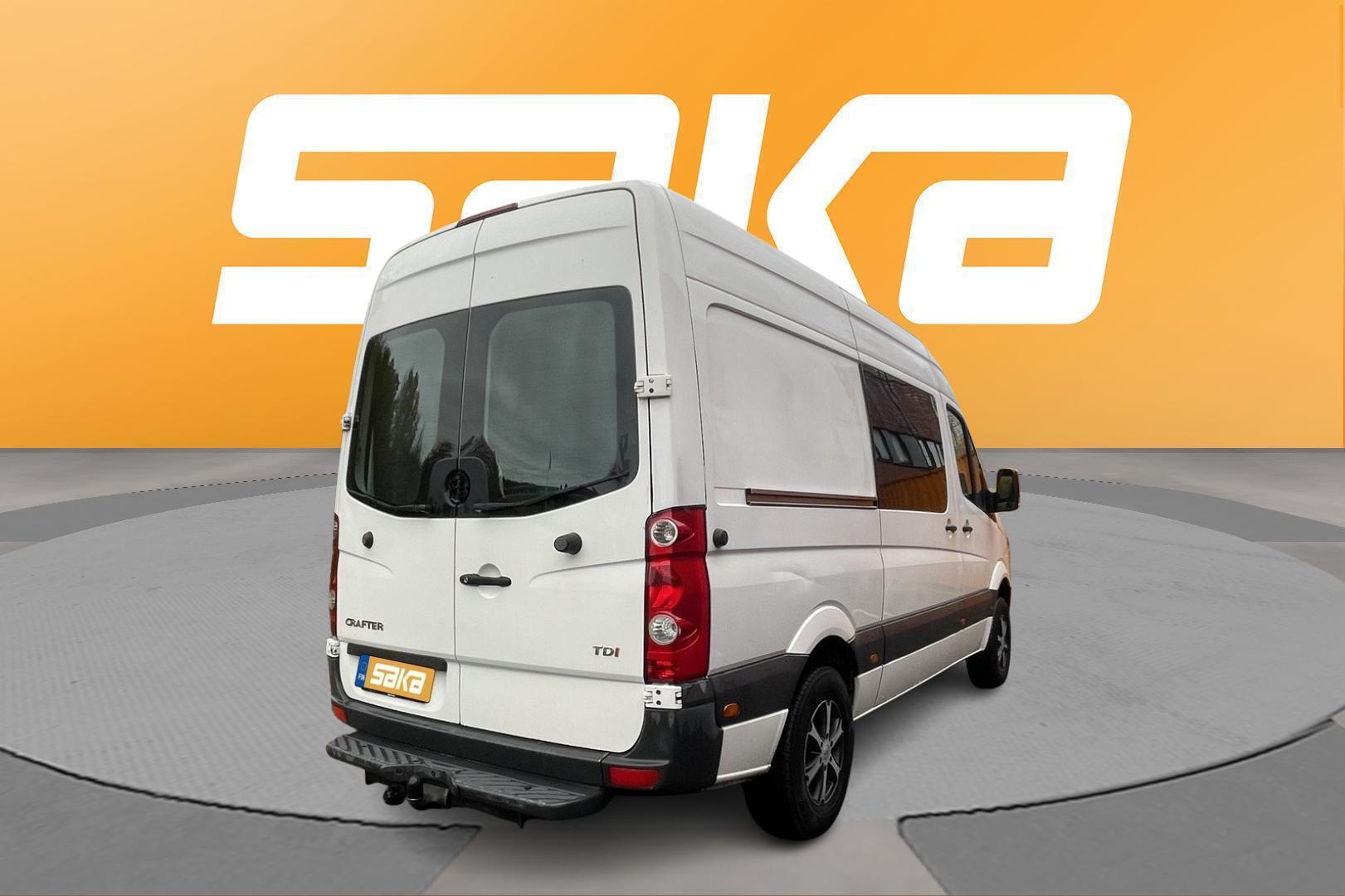 VOLKSWAGEN Crafter 2013