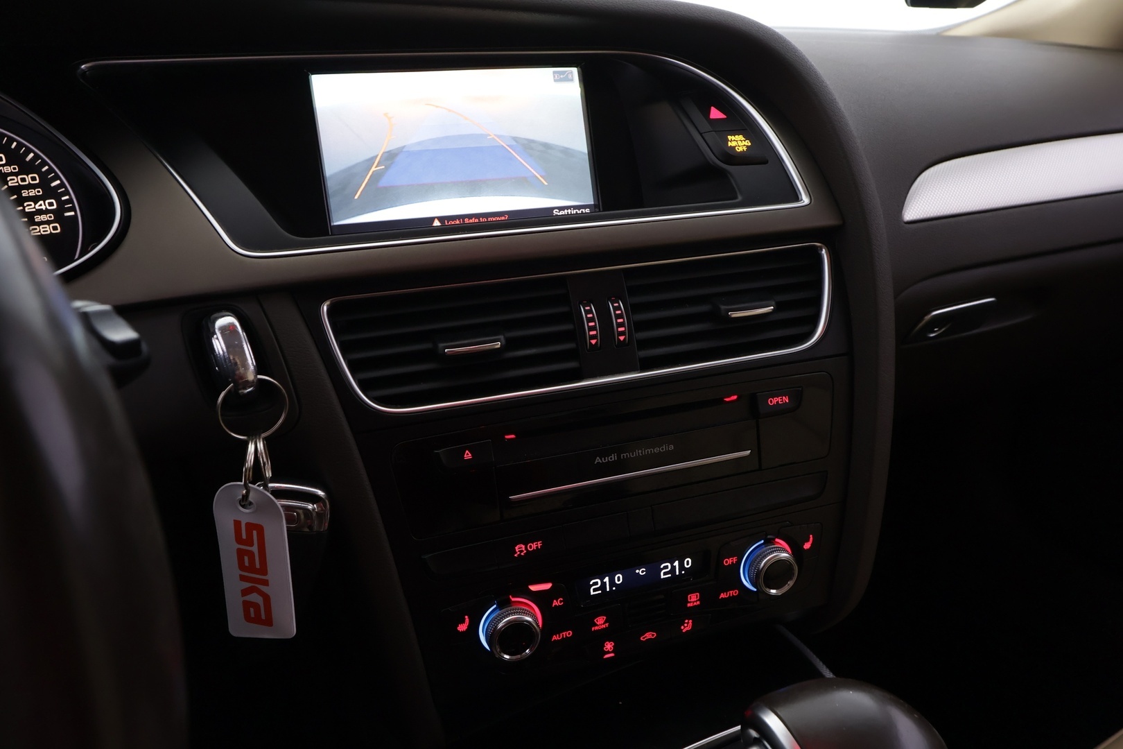 AUDI A4 2013