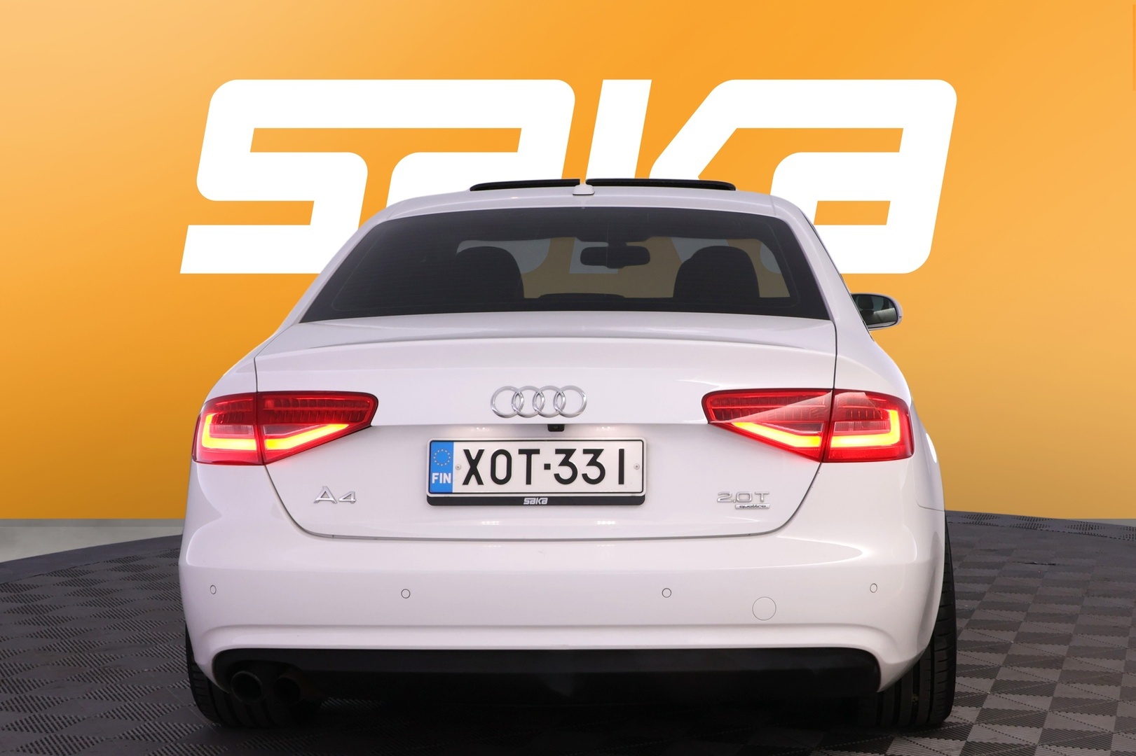 AUDI A4 2013