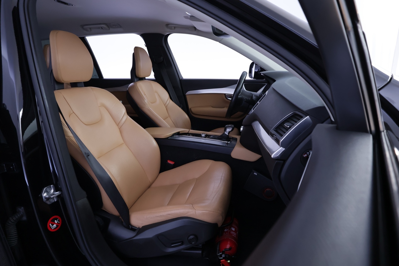 VOLVO XC90 2016