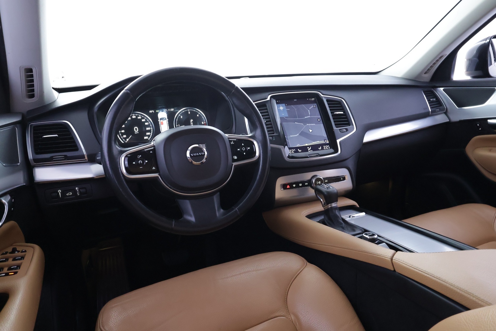 VOLVO XC90 2016
