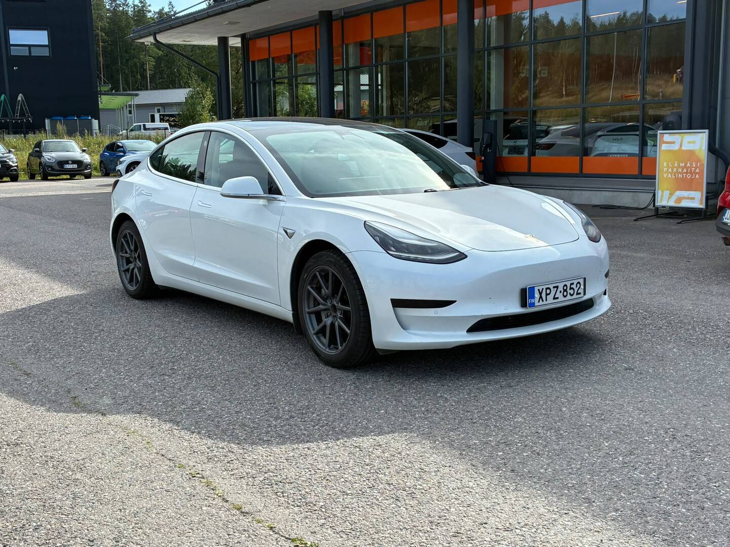 TESLA Model 3 2020