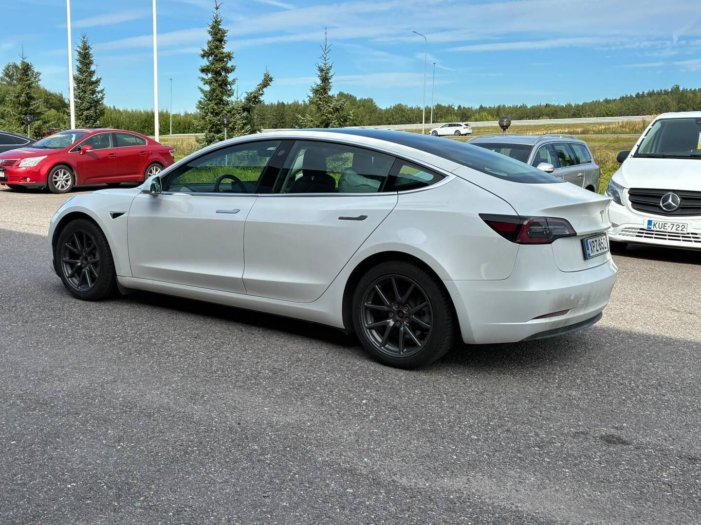 TESLA Model 3 2020