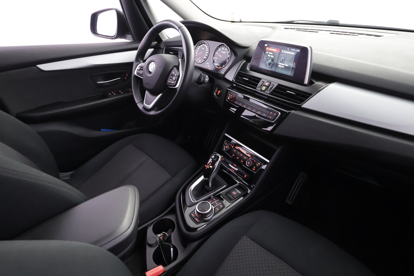 BMW 218 2022