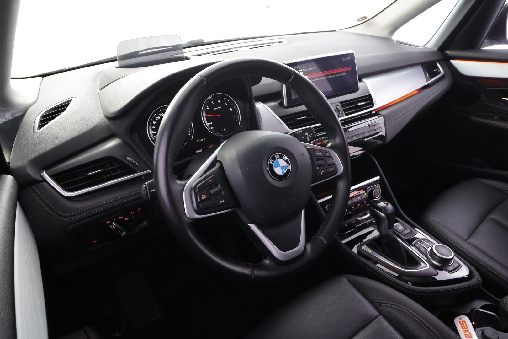 BMW 225 2021