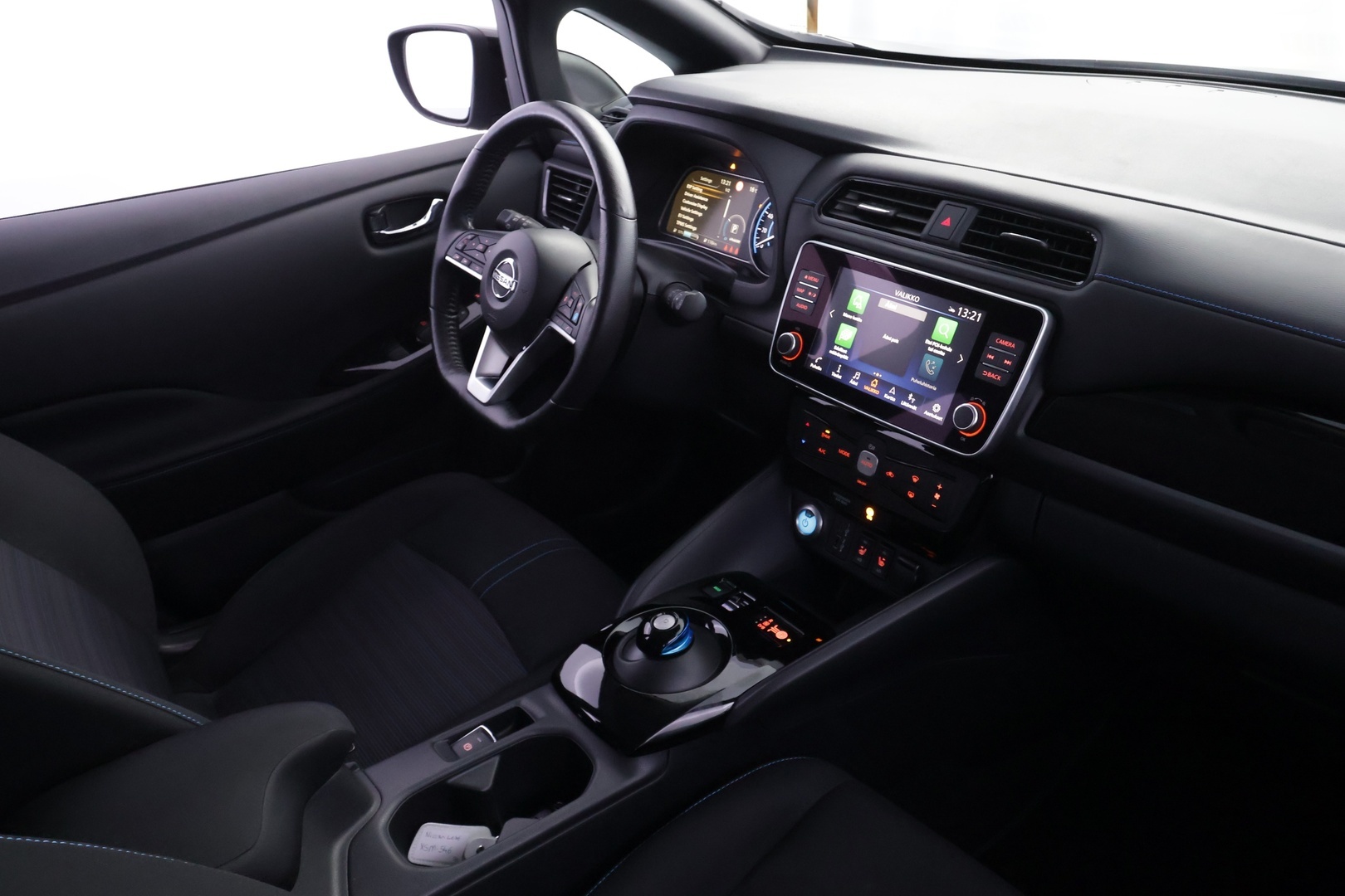 NISSAN Leaf 2023
