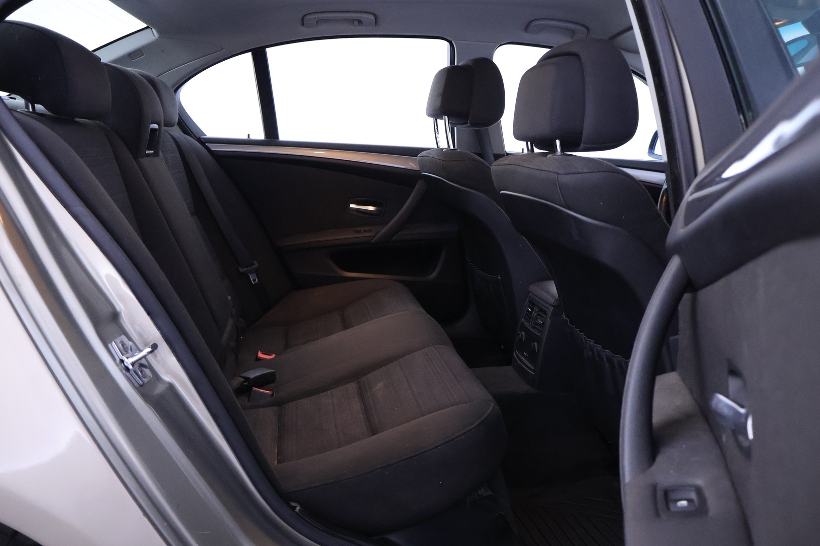 BMW 520 2009