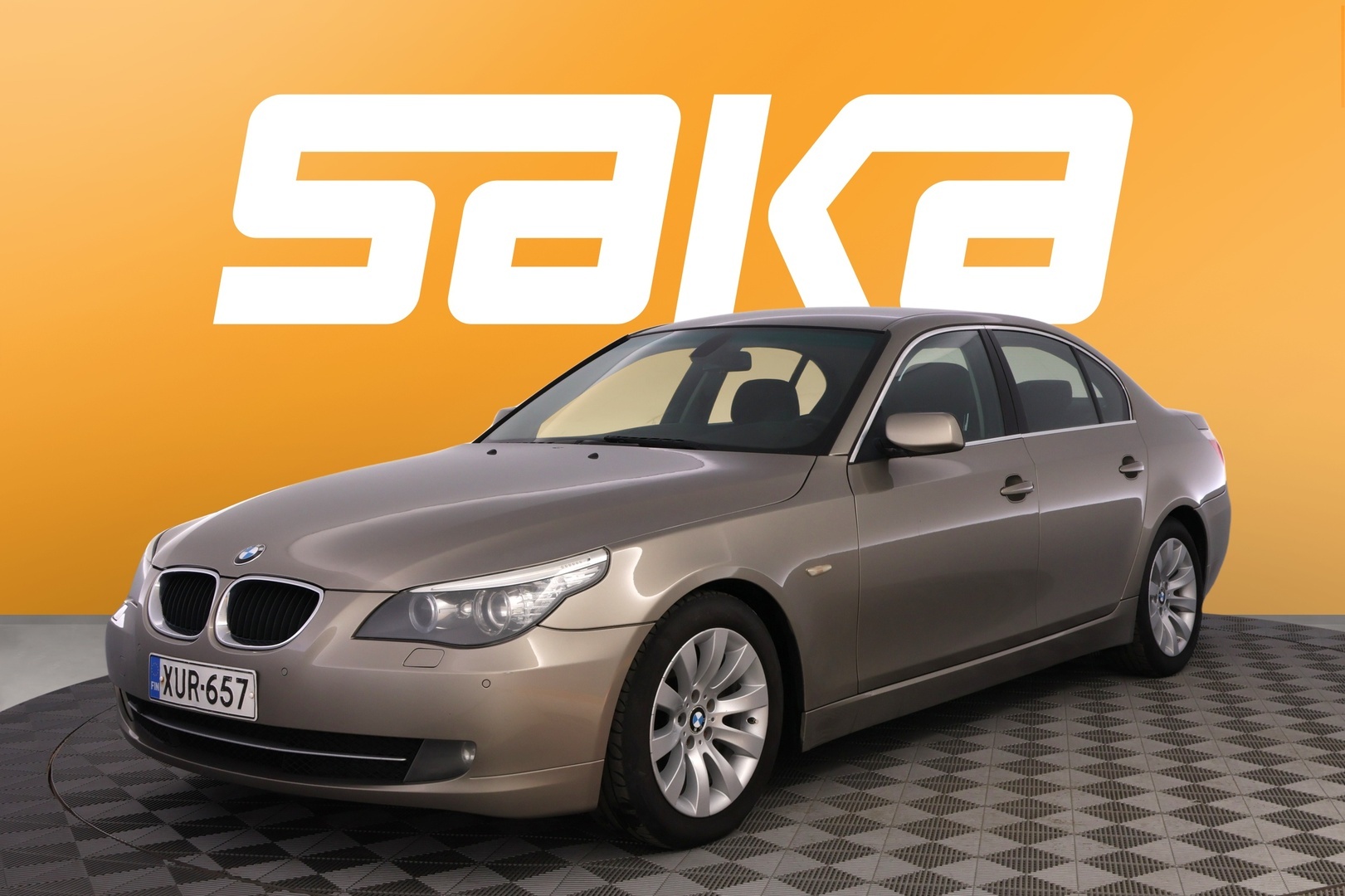 BMW 520 2009