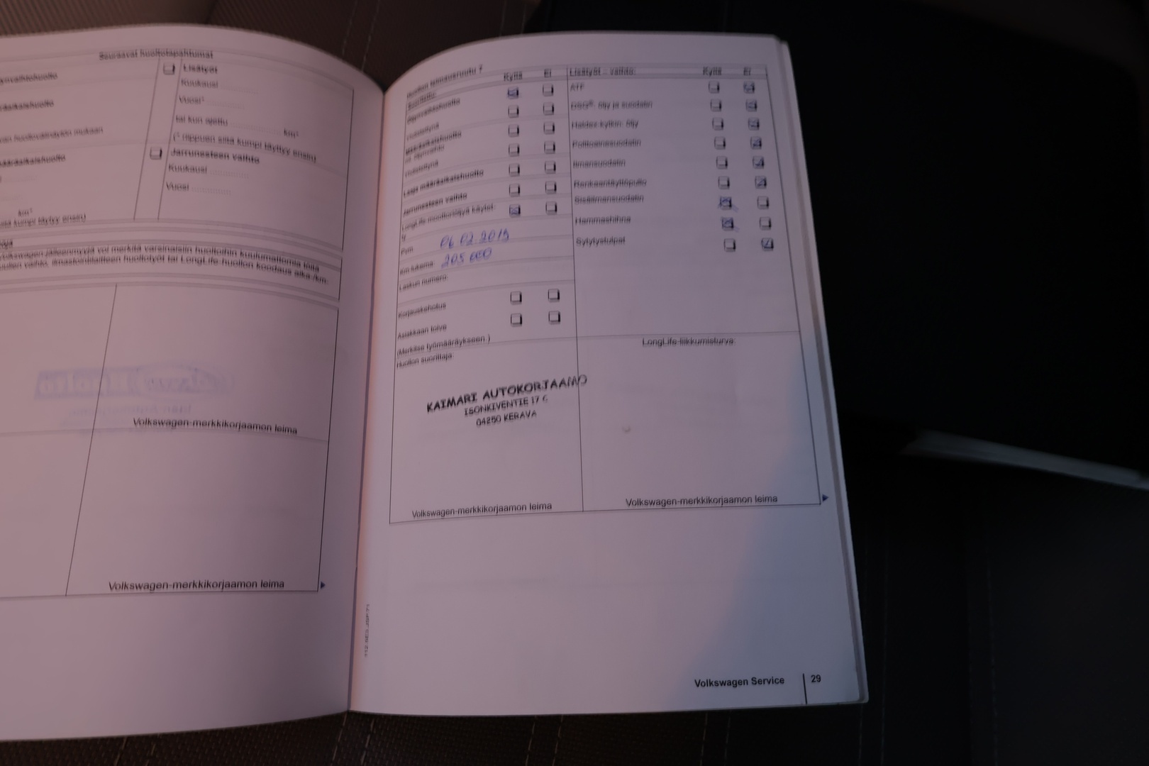 VOLKSWAGEN Jetta 2011