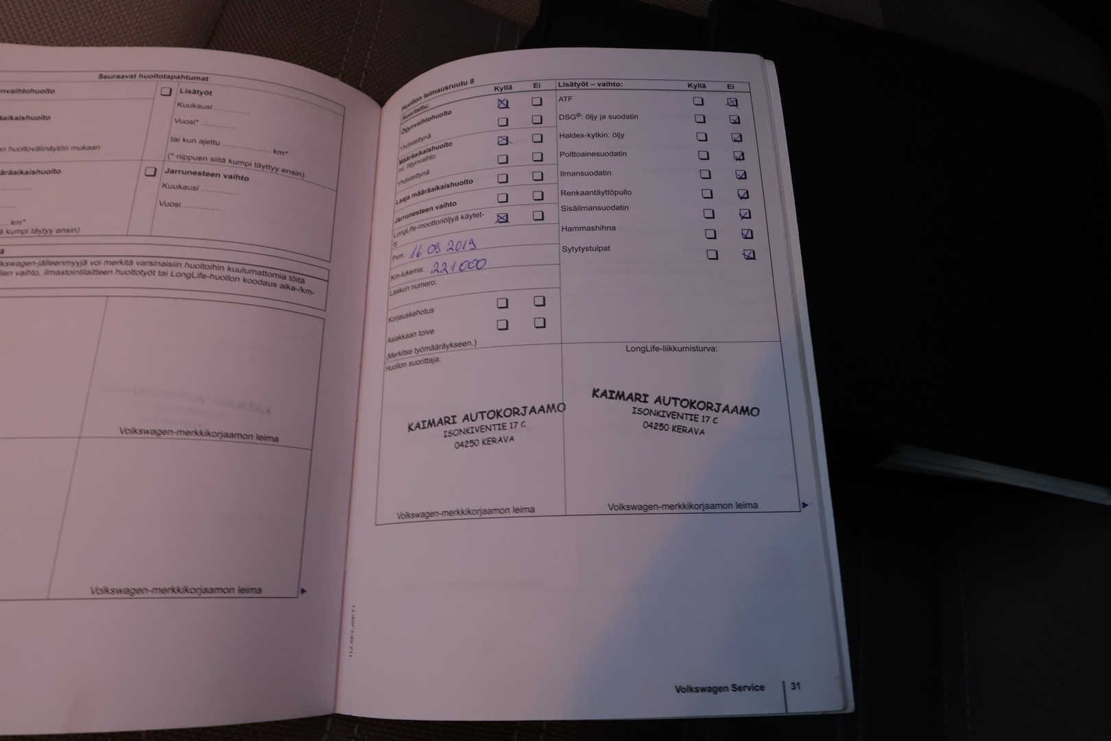 VOLKSWAGEN Jetta 2011