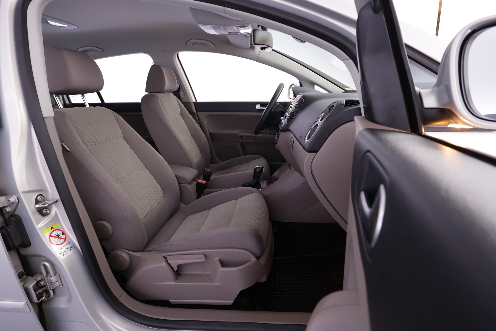 VOLKSWAGEN Golf Plus 2012