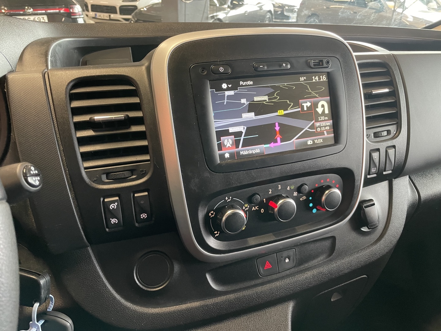 RENAULT Trafic 2022