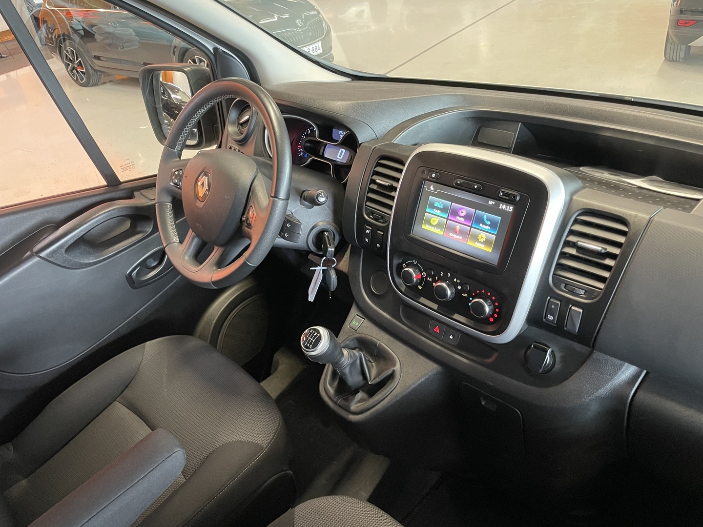 RENAULT Trafic 2022