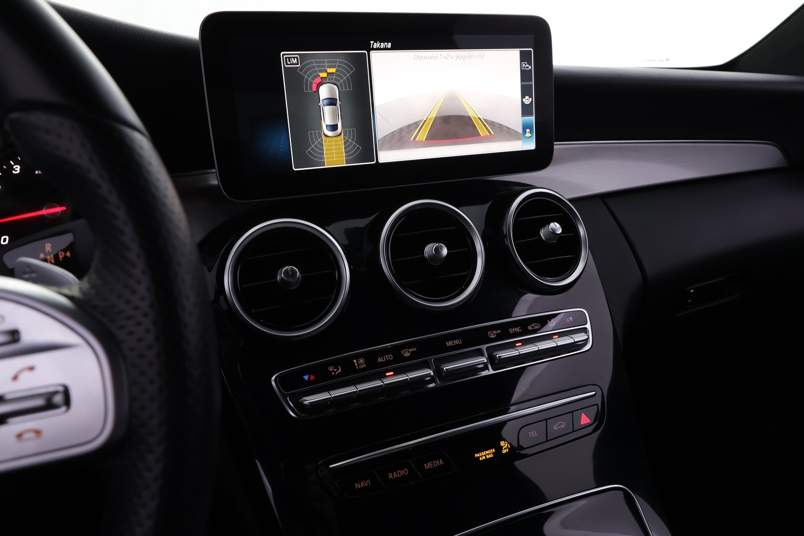 MERCEDES-BENZ C 2020