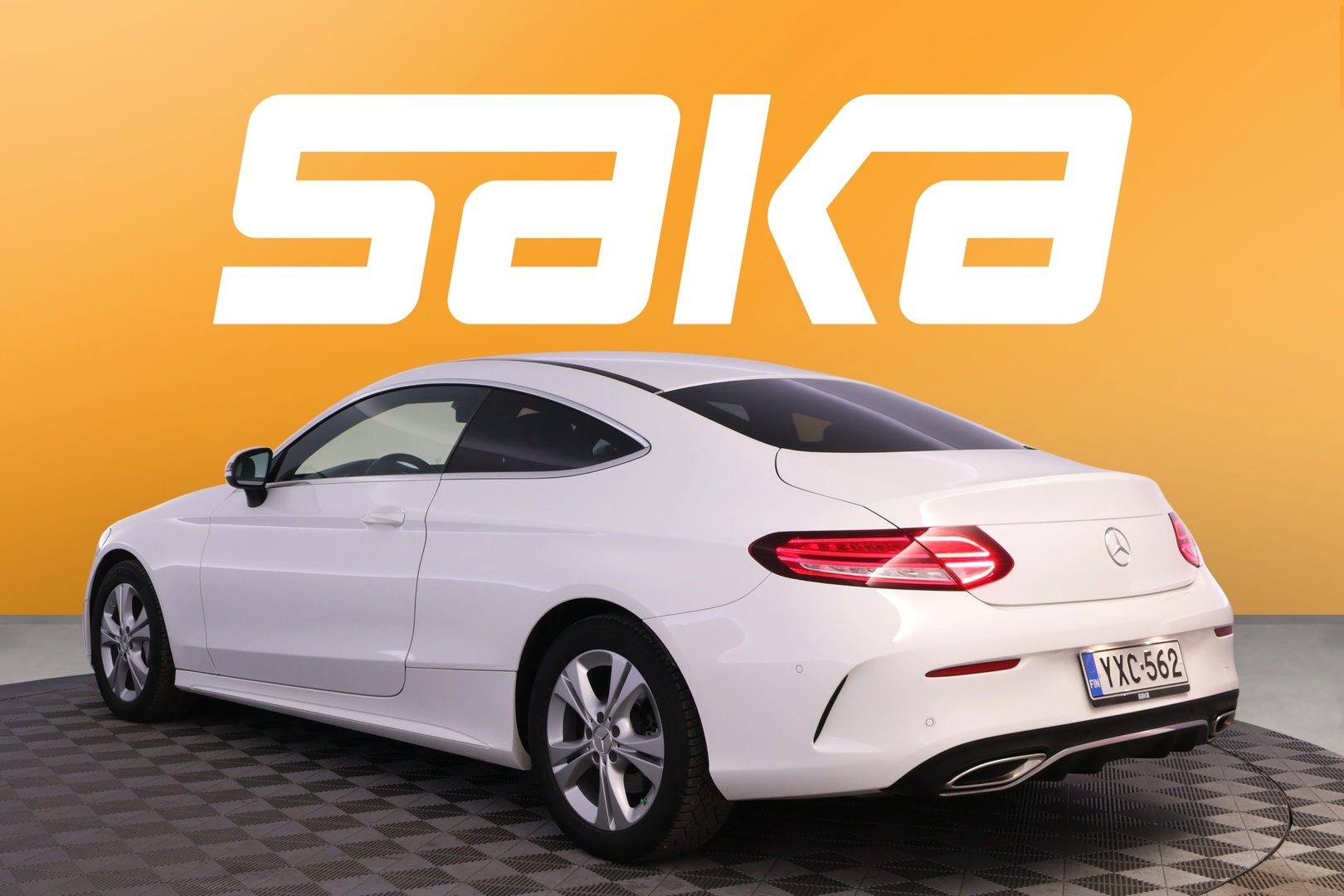 MERCEDES-BENZ C 2020