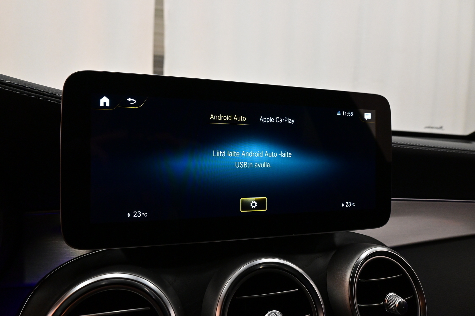 MERCEDES-BENZ GLC 2020