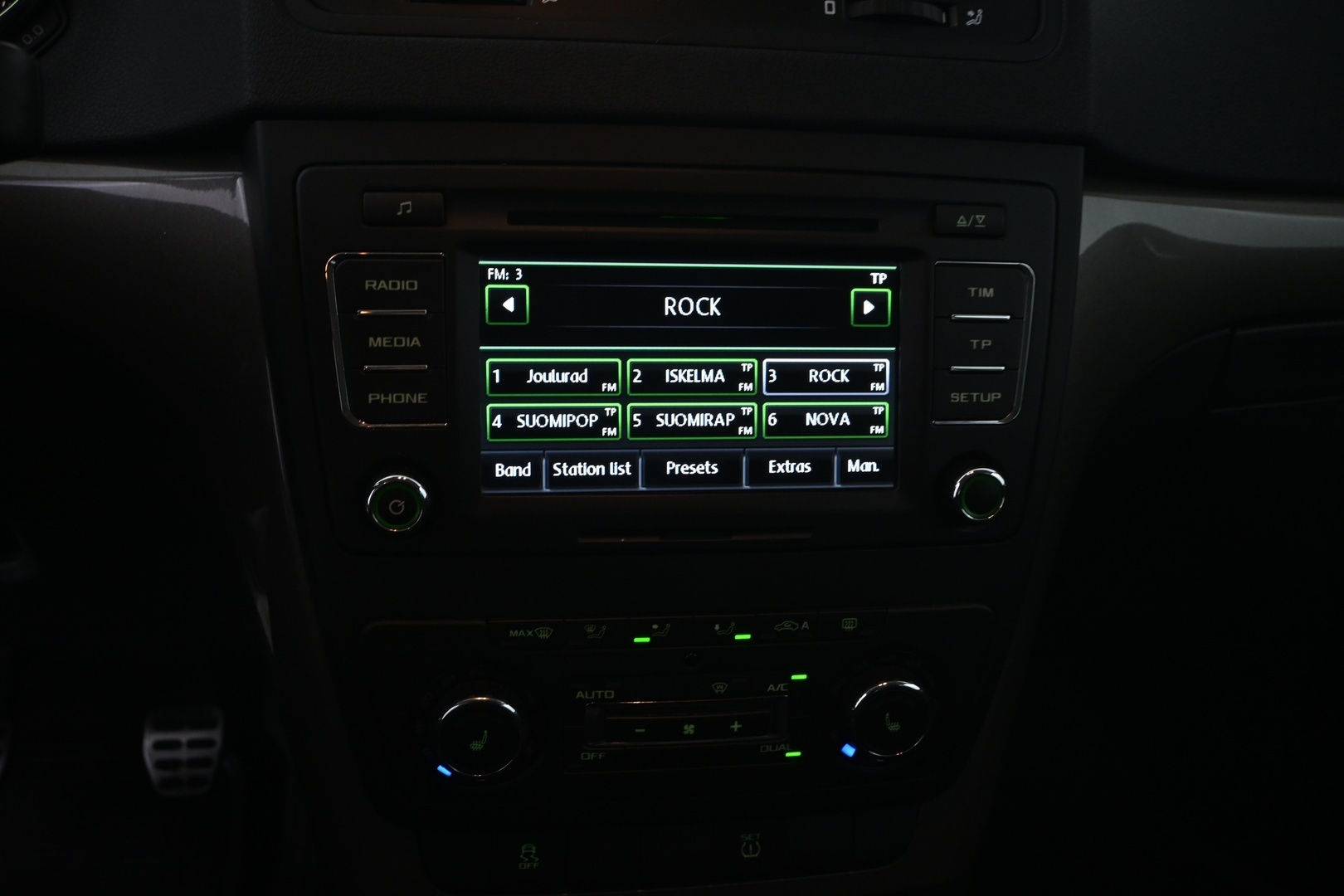 SKODA Yeti 2014