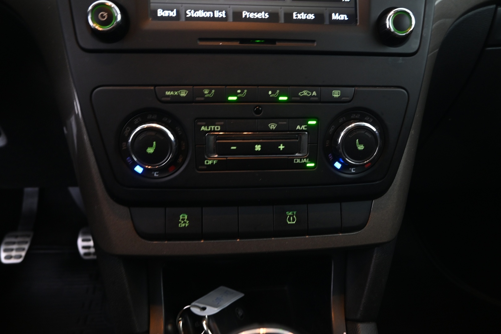SKODA Yeti 2014