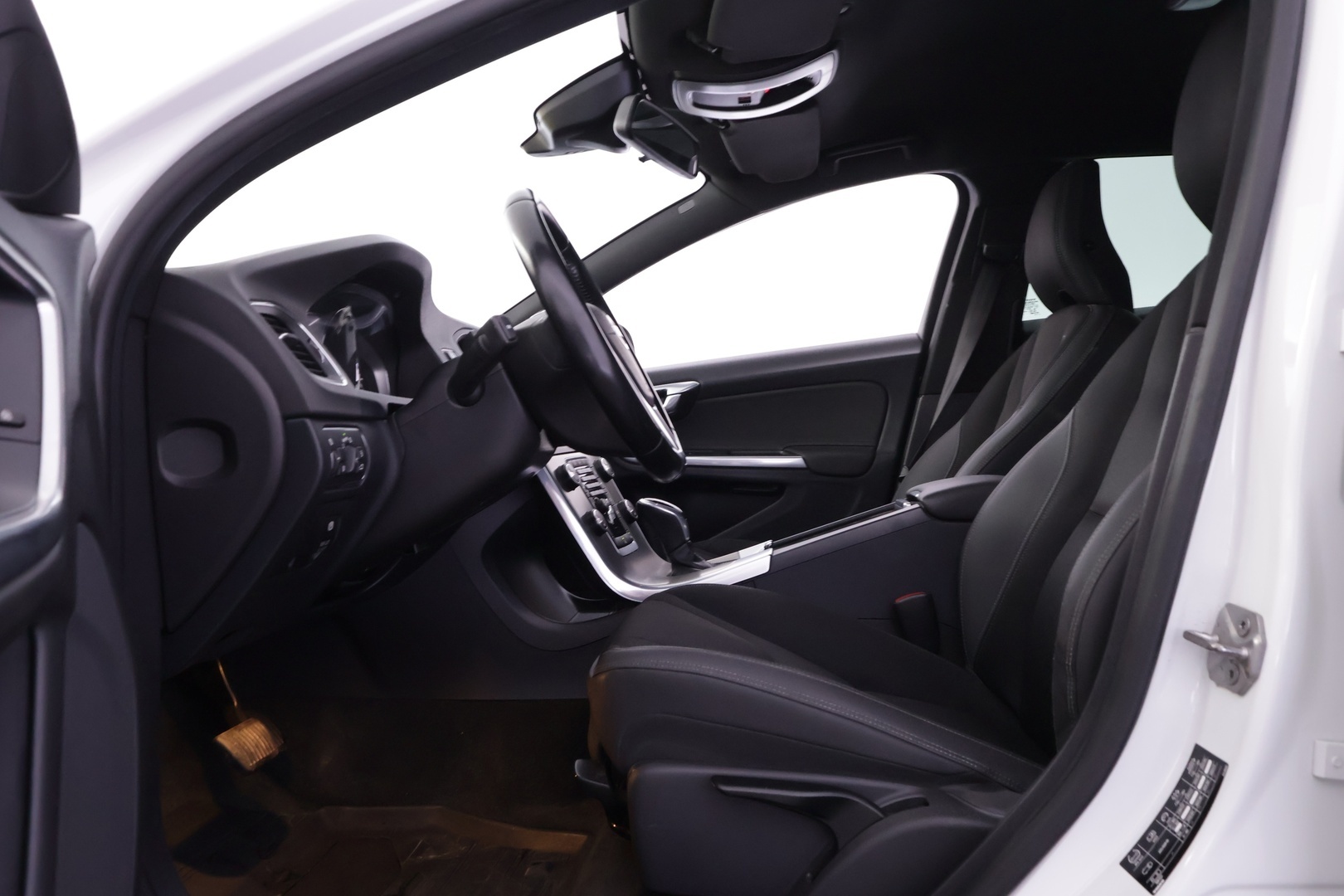 VOLVO V60 2014