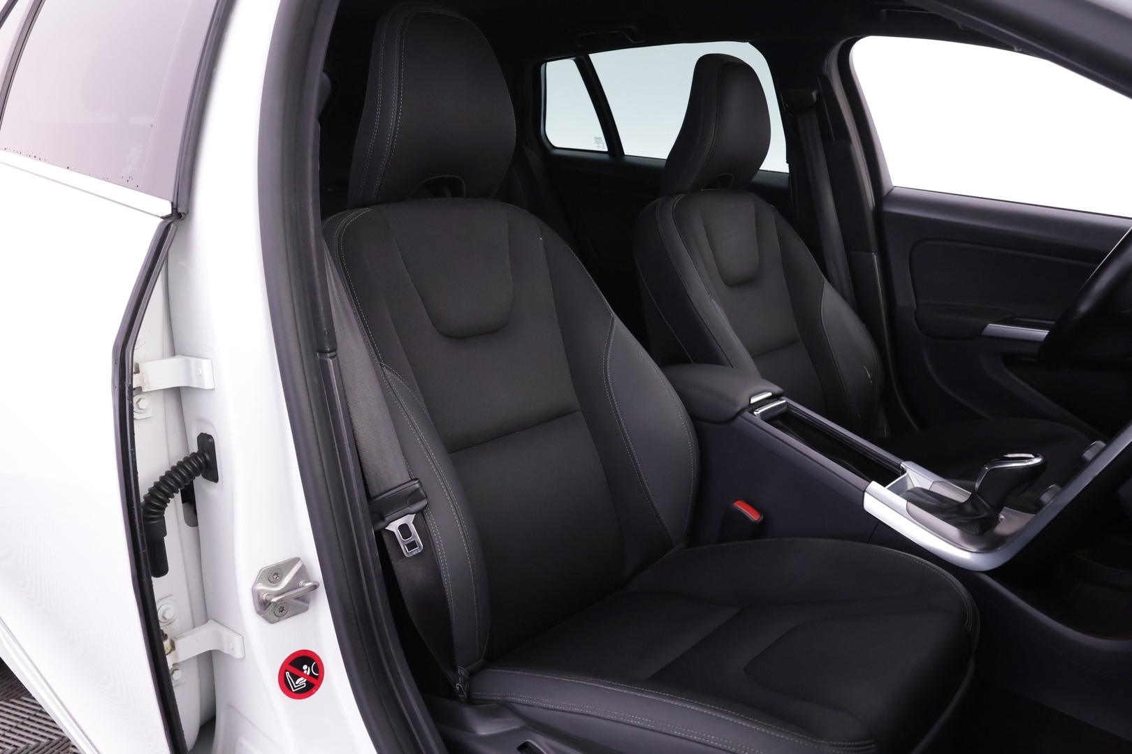 VOLVO V60 2014