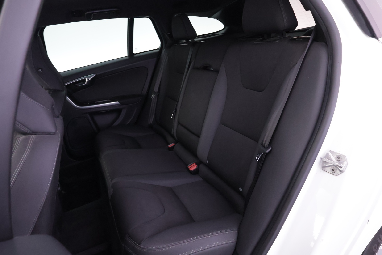 VOLVO V60 2014