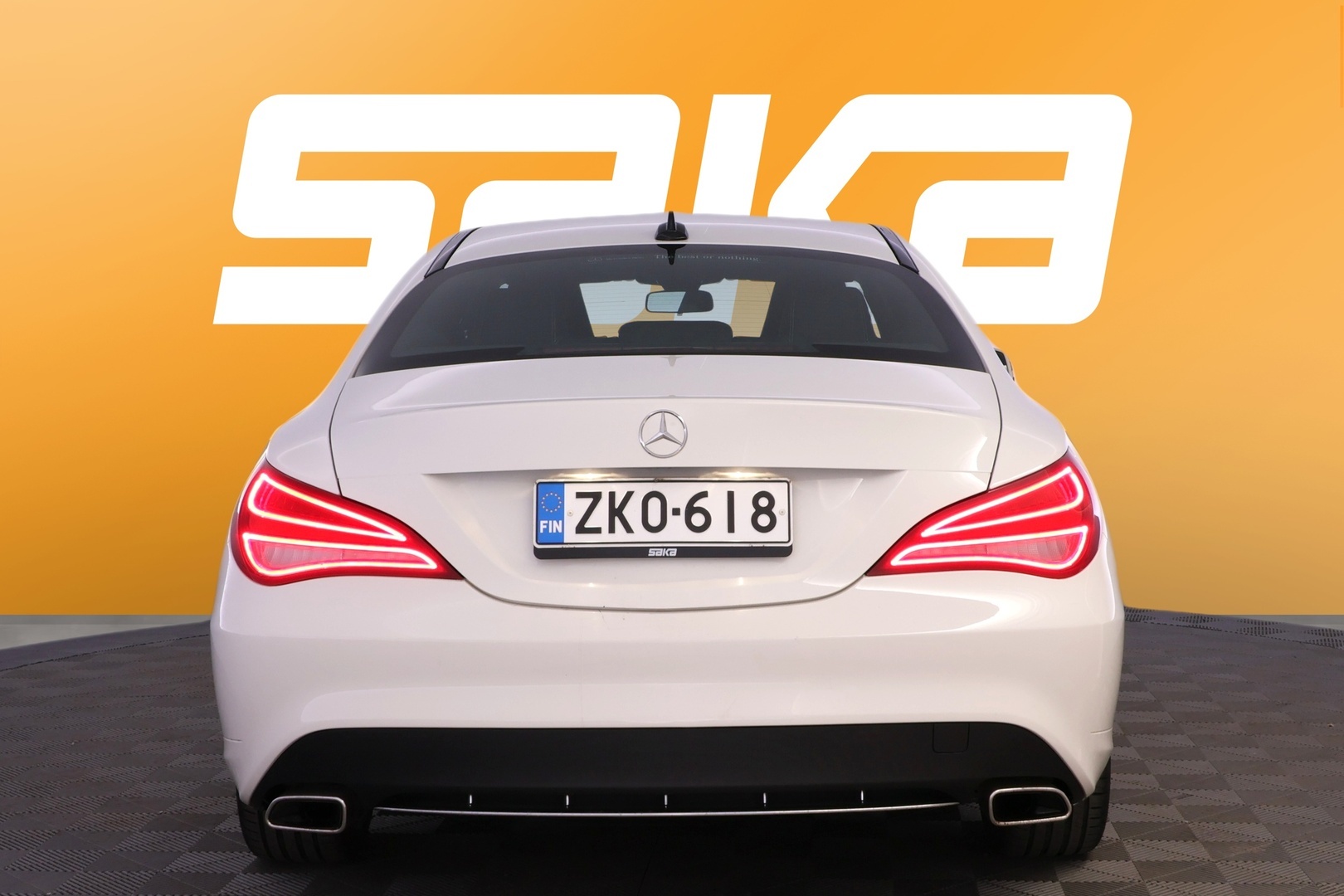 MERCEDES-BENZ CLA 2015