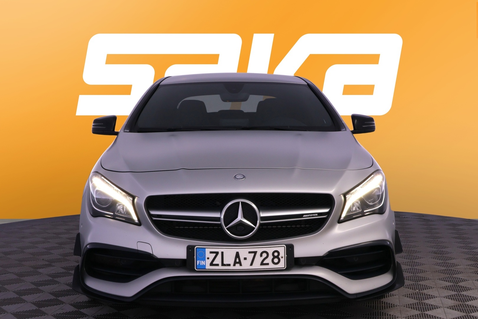 MERCEDES-BENZ CLA 45 AMG 2017